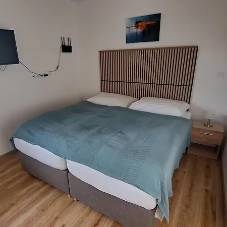 - Male Lipno Apartment